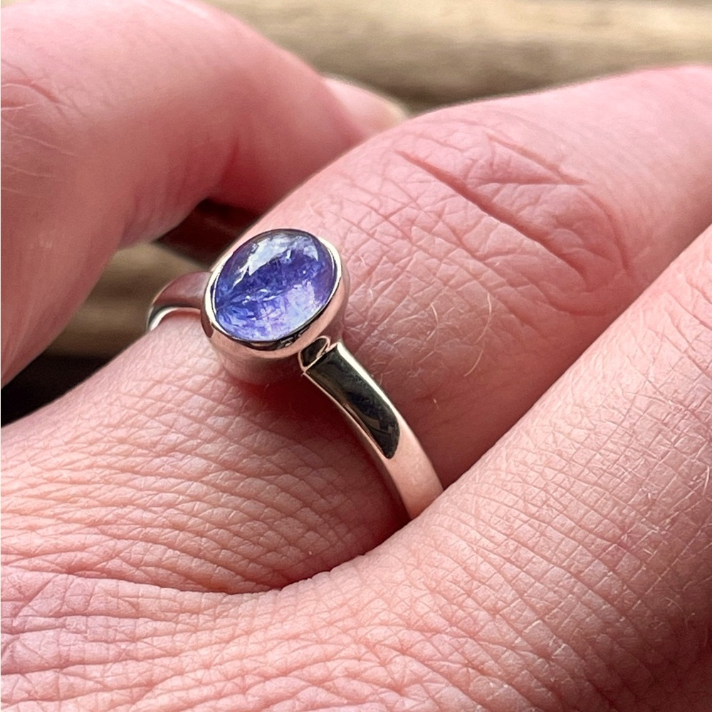 Natural Tanzanite Cabochon Sterling Silver Ring | sz 10 - Picture 7 of 8